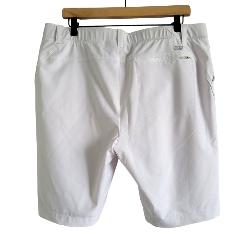 REEL LEGENDS BACK ZIP POCKET ADVENTURE SHORTS - Picture 2 of 8